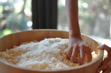 【スタッフコラム】今年で6年目！子供のために始めた我が家のみそづくり